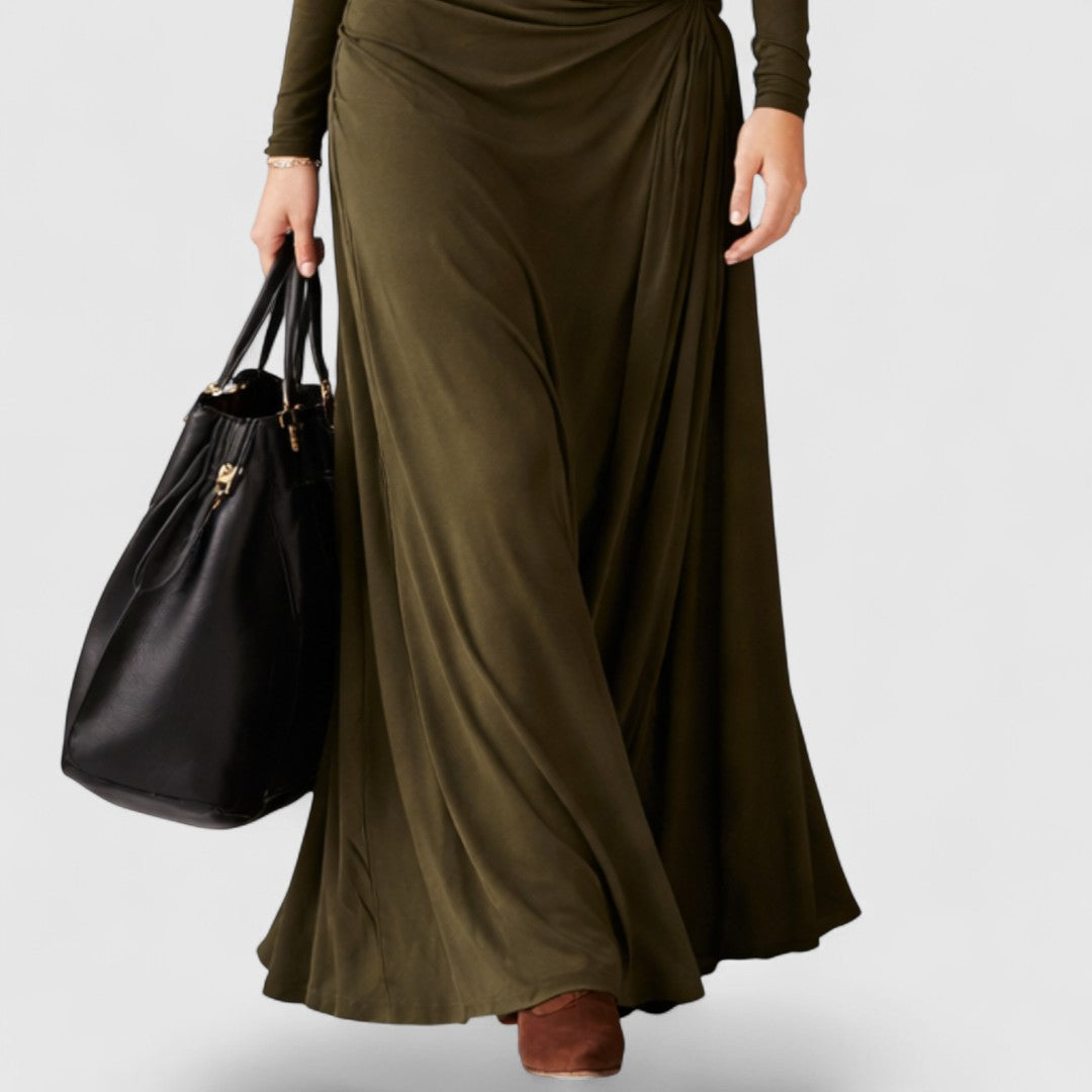 Oliiviroheline | Rullkaelusega plisseeritud maksikleit