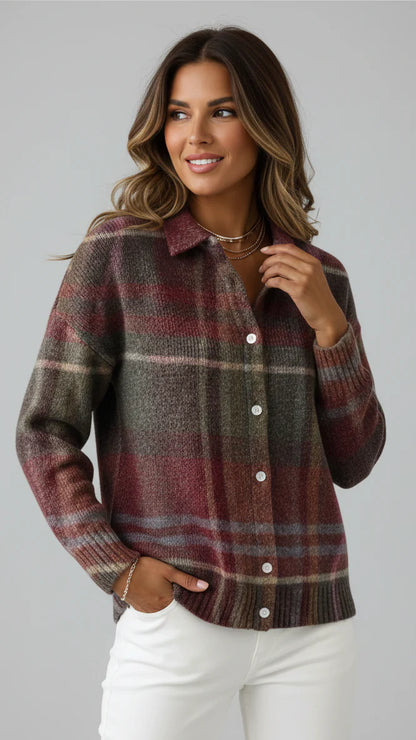 Mari | Pehme ruuduline nööpidega kampsun kraega