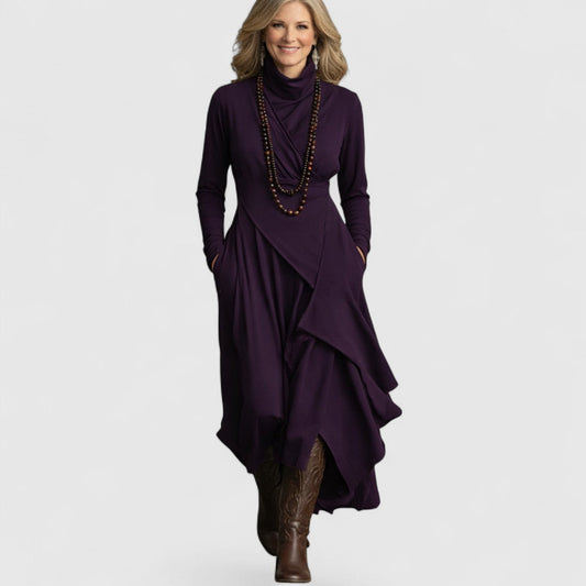 Lilla kõrge kaelusega asümmeetriline plisseeritud maksikleit