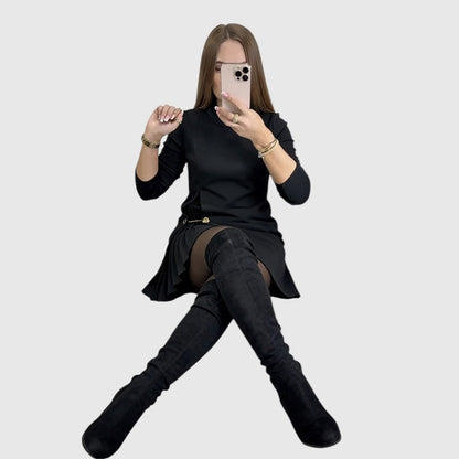 Sophie™ | Plisserad A-linjeklänning med lång ärm